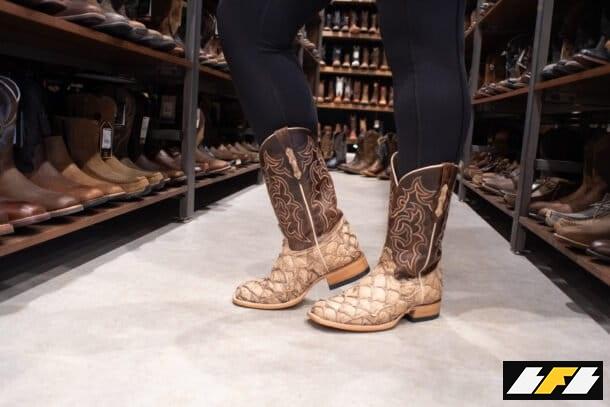 a.-Julie-Larsen_3333_Pirarucu-Boots-Boot-Barn-ME-_11-22-25-610x407